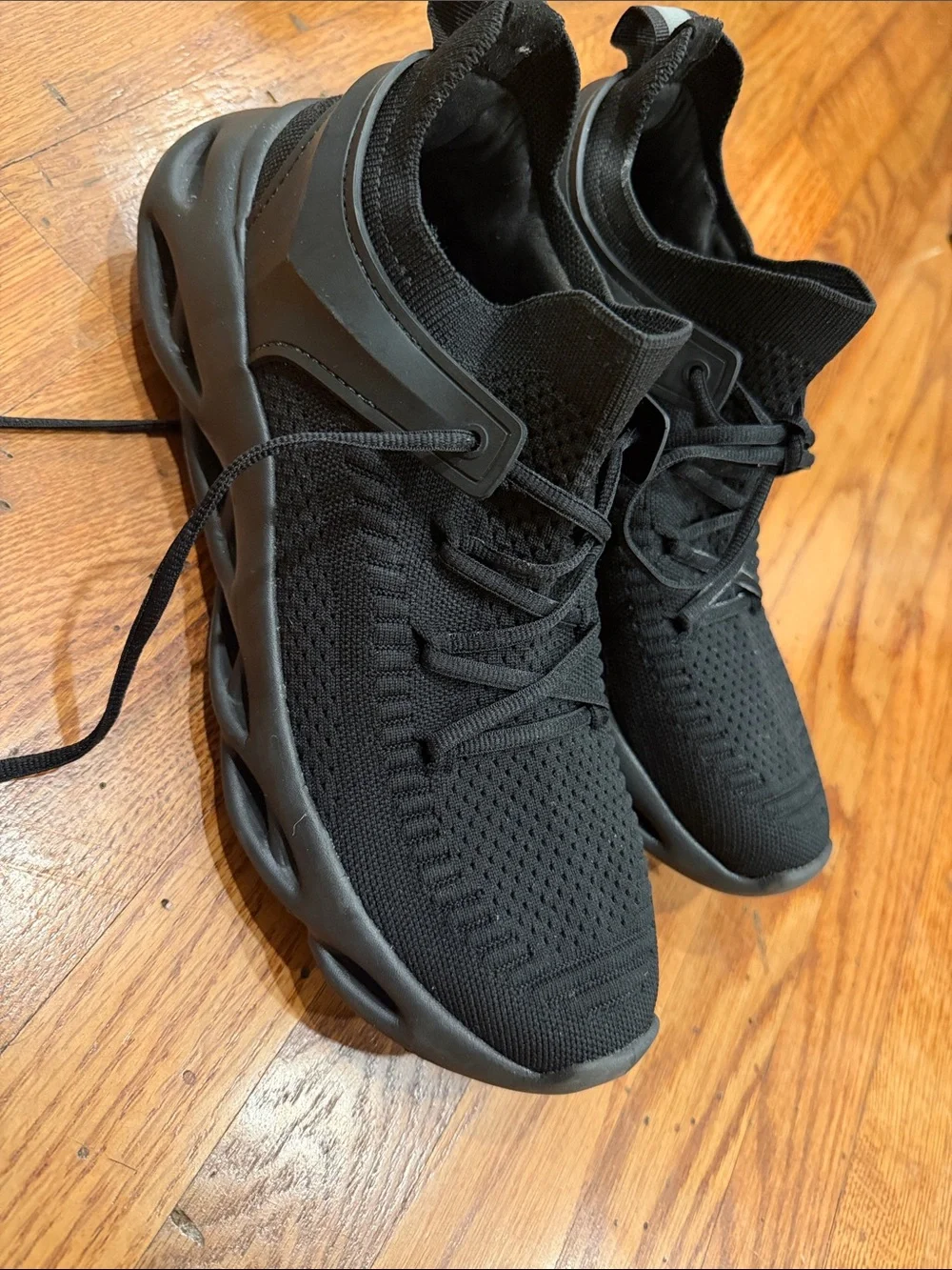 N/A versatile black
